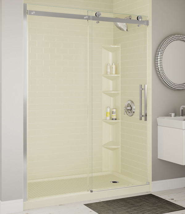 conversion de bain en douche avec mur savona couleur perle et porte en verre coulissante